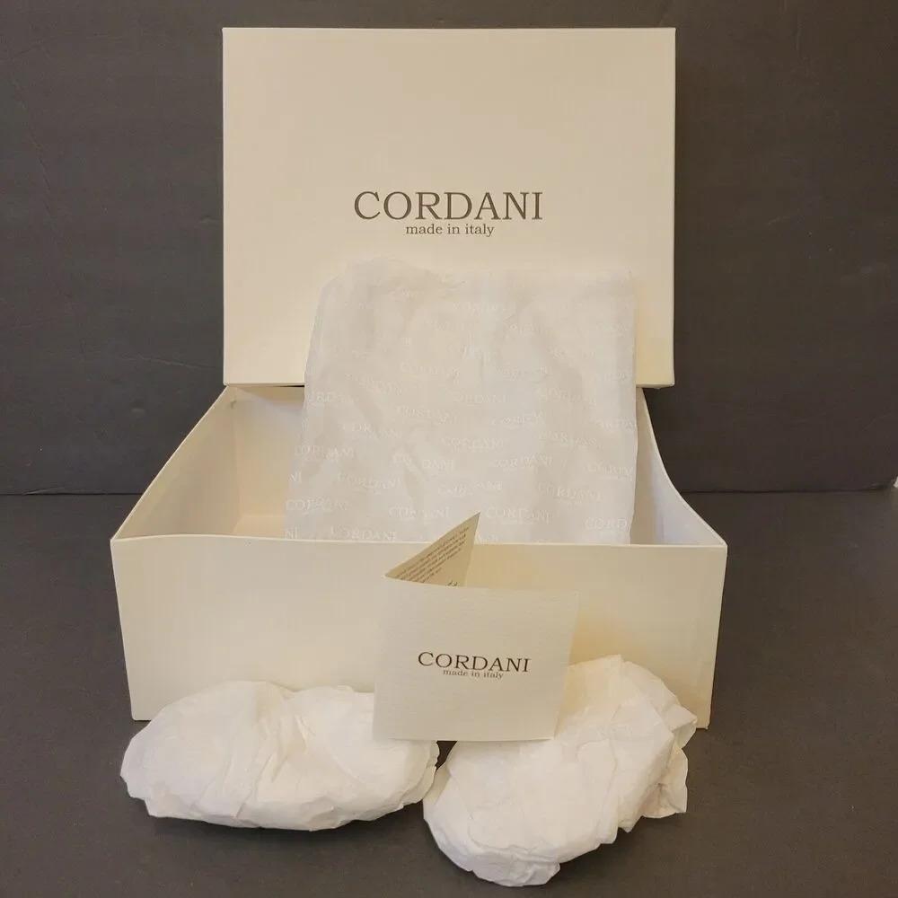 Cordani Empty White Storage Shoes Box With Tissue Product Tag 2 Shoe Insert